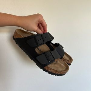 Birkenstock Arizona slides